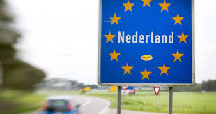 De Impact van Urban Muziek Een Duik in het Universum van MC Trax